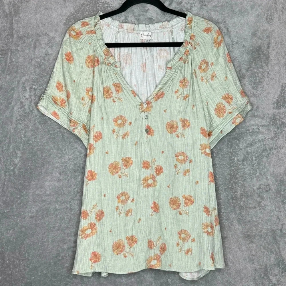 Wonderly 1X Shirt Top Green Orange Floral Flower Short Sleeve V Neck Knit